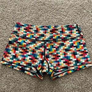 Savage barbell, booty shorts, size large